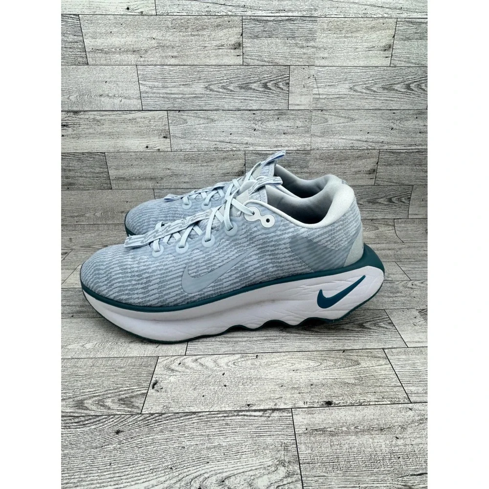 Nike Motiva Walking Shoes Women 12 Sky Blue Teal Rocker Sole Sneakers DV1238-400